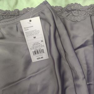 Wild Fable Midi Skirt With Slit And Lace Trim Along The Bottom Size Medium